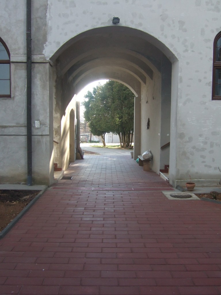 Фотографија из галерије Манастира Кувеждин, 2011 (39)